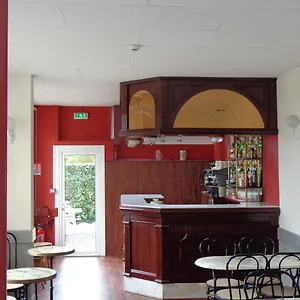 hotel-helios-lourdes.midi-pyreneeshotels.com/