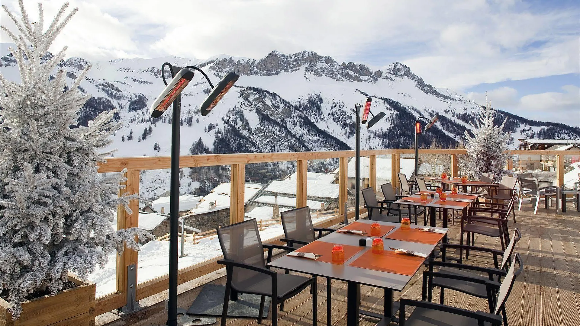 Hôtel&Spa L'Alta Peyra Saint-Vérand Hotel